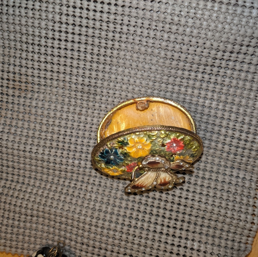 More - Picture 14 of 16